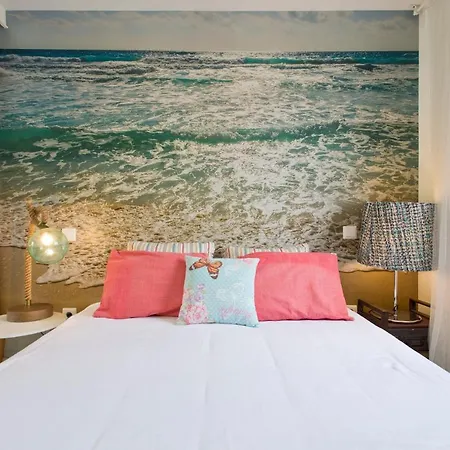 Glamours Beach House - Near Oporto City Árvore