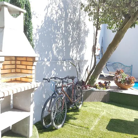 Glamours Beach House - Near Oporto City * Árvore